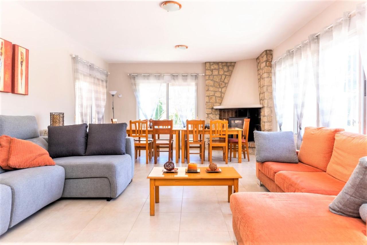Villa Montesol La Drova Buitenkant foto