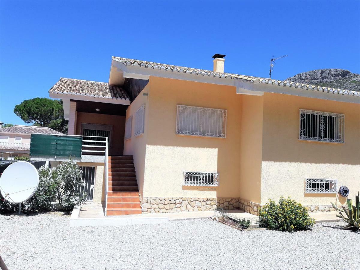Villa Montesol La Drova Buitenkant foto
